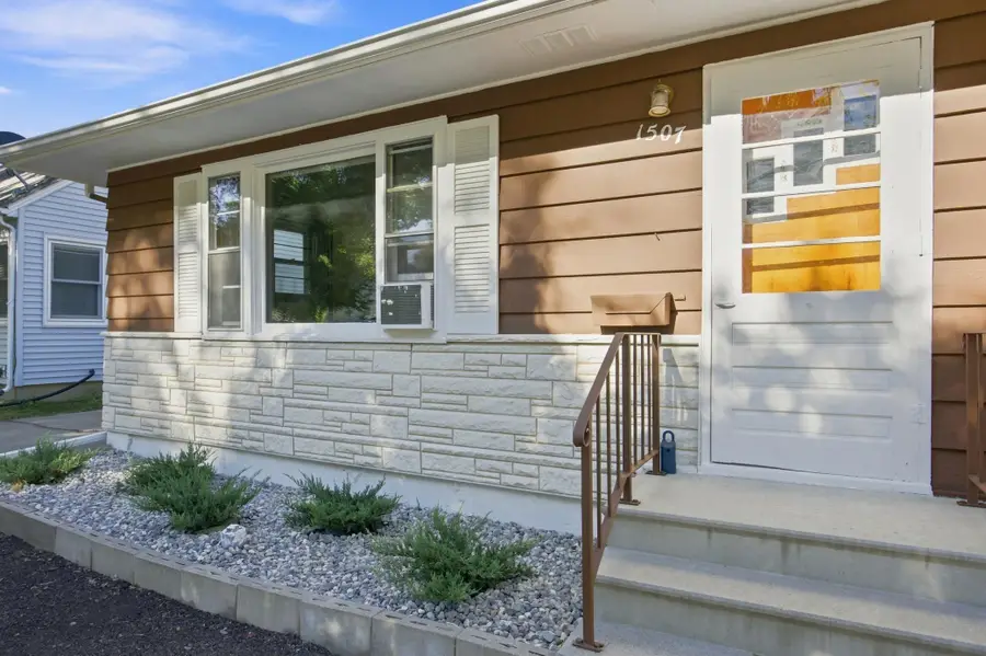 1507 14th Street S, Fargo, ND 58103 - #3