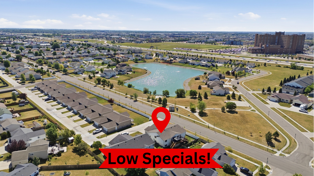 1512 19th Avenue E, West Fargo, ND 58078 - #1