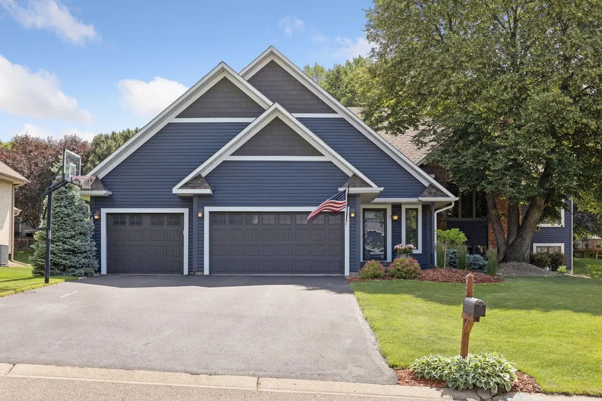 4620 Minnesota Lane N, Plymouth, MN 55446 - #1