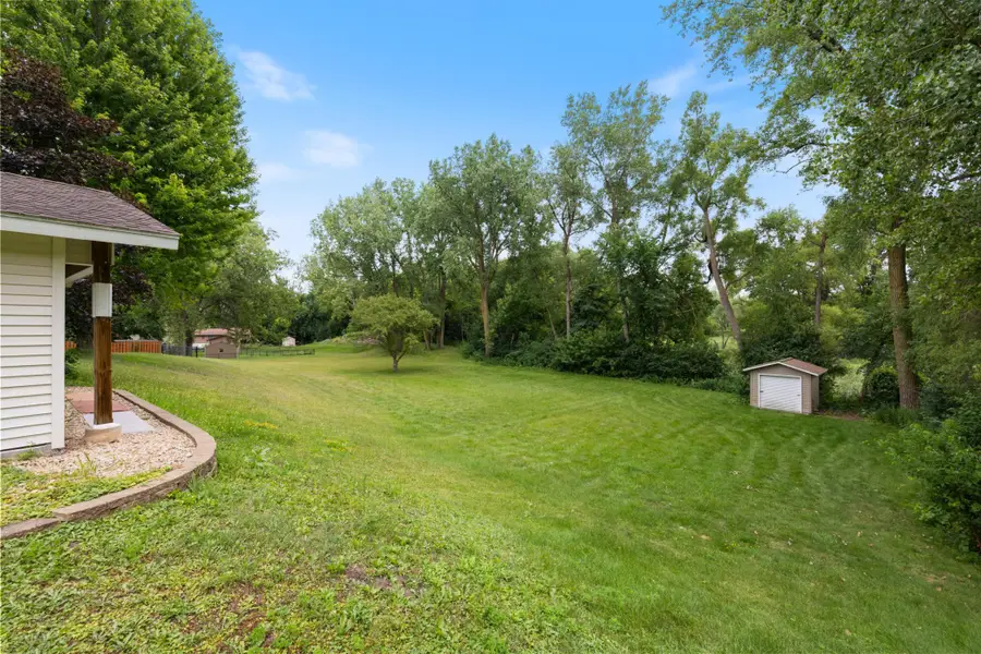 2305 S Skyline Drive S, Burnsville, MN 55337 - #3