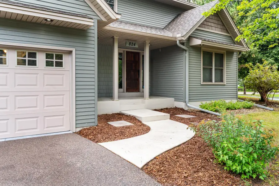 824 Springhill Drive, Burnsville, MN 55306 - #2