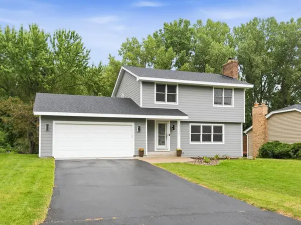11335 40th Avenue N, Plymouth, MN 55441