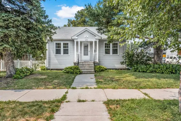 1175 15th Avenue Se, Minneapolis, MN 55414