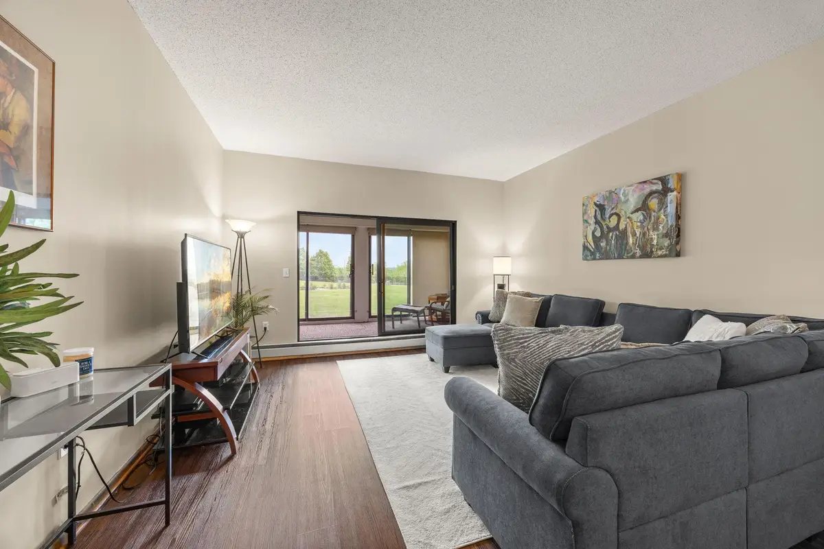 2275 Youngman Avenue #106W, Saint Paul, MN 55116 - #1