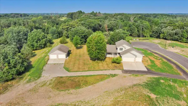 13480 217th Avenue Nw, Elk River, MN 55330