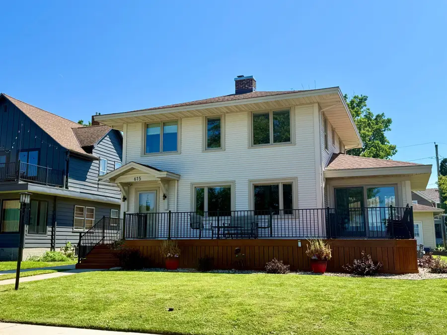 615 Grace Street, Albert Lea, MN 56007 - #2