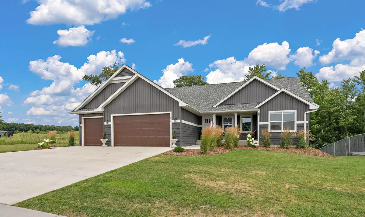 271 Eagle Ridge Drive, Roberts, WI 54023 - #1