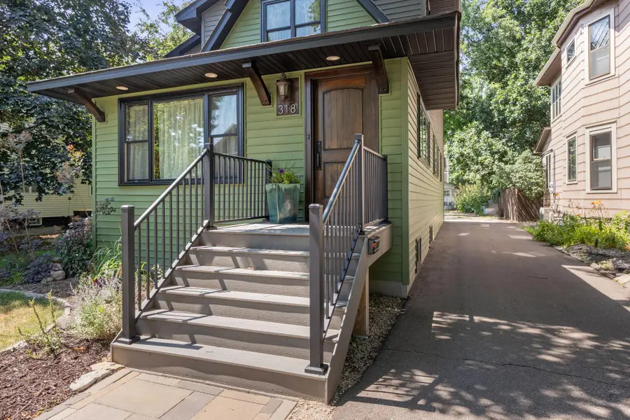 318 4th Street Ne, Minneapolis, MN 55413 - #2