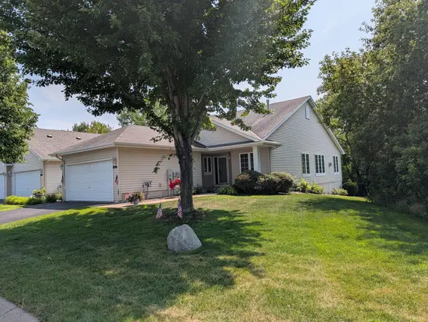 10504 181st Lane Nw, Elk River, MN 55330