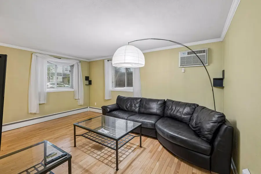 2732 Grand Avenue S #1, Minneapolis, MN 55408 - #2