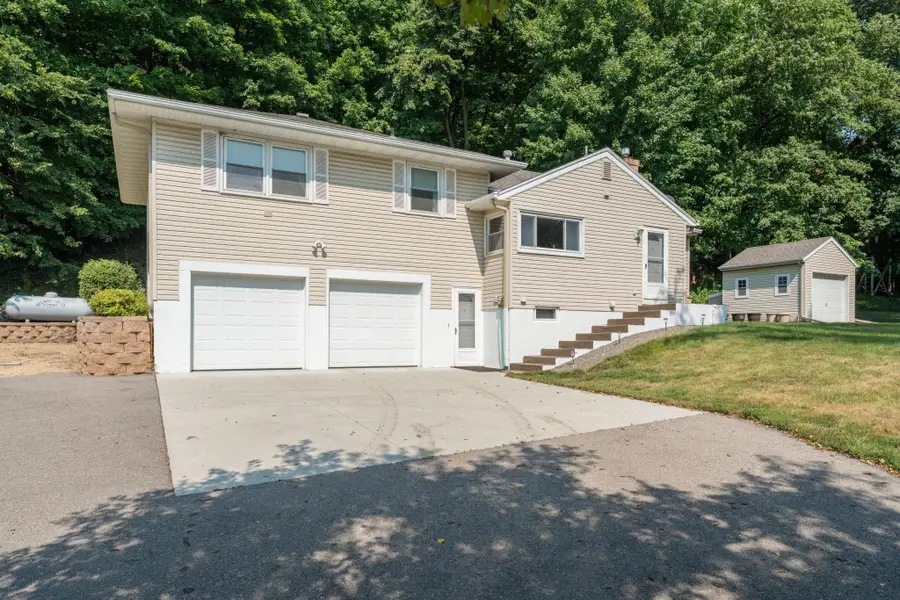48186 Old River Bluff Road, Saint Peter, MN 56082 - #2