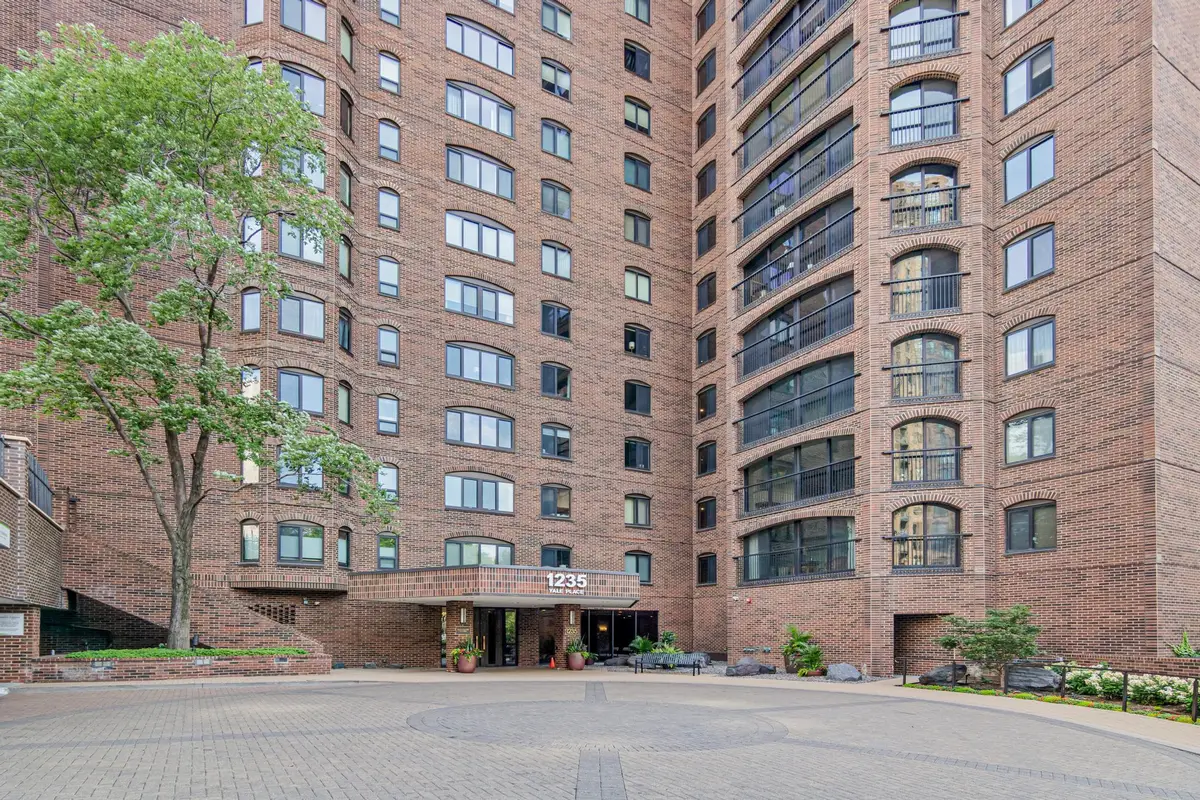 1235 Yale Place #808, Minneapolis, MN 55403 - #1