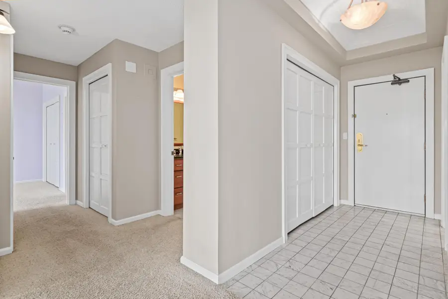 1235 Yale Place #808, Minneapolis, MN 55403 - #3