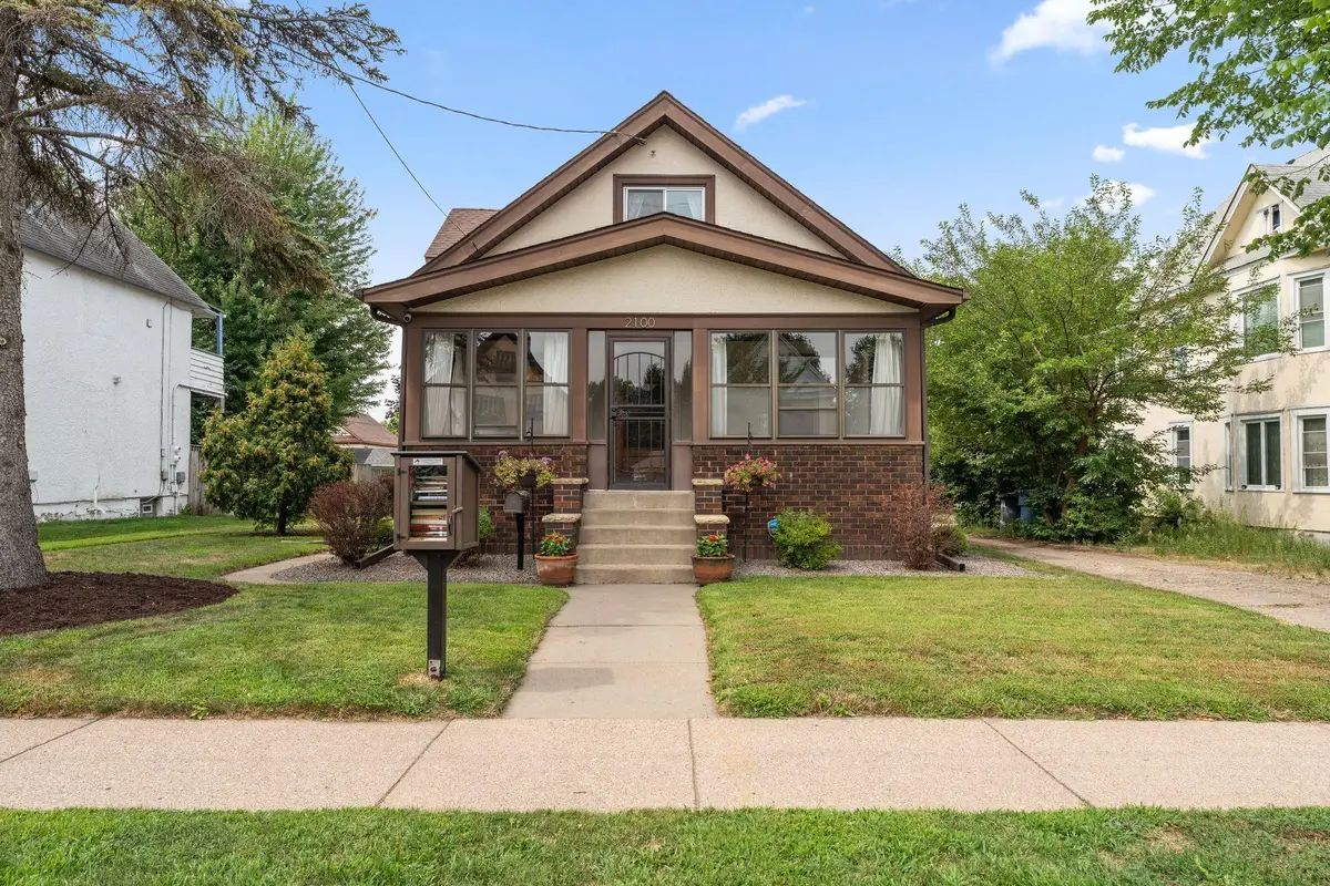 2100 5th Street Ne, Minneapolis, MN 55418 - #1