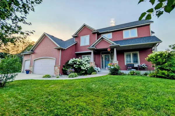 3411 Tralee Lane Ne, Rochester, MN 55906