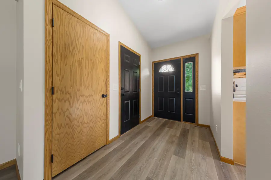 1676 Castle Drive, Mankato, MN 56003 - #3
