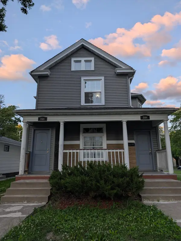 804 Oliver Avenue N, Minneapolis, MN 55411