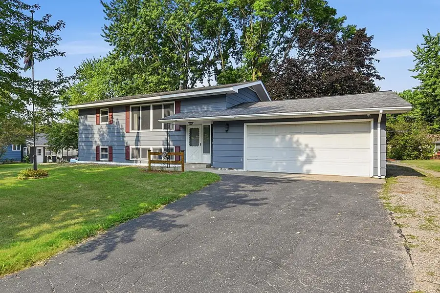 967 6th Avenue N, Sauk Rapids, MN 56379 - #2