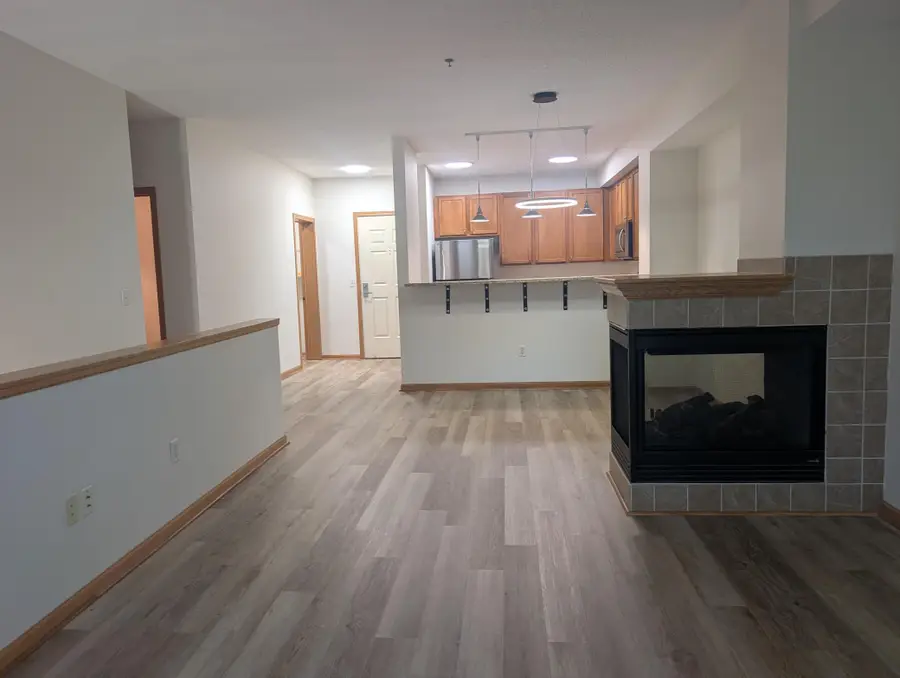 150 E Burnsville Parkway #303, Burnsville, MN 55337 - #3