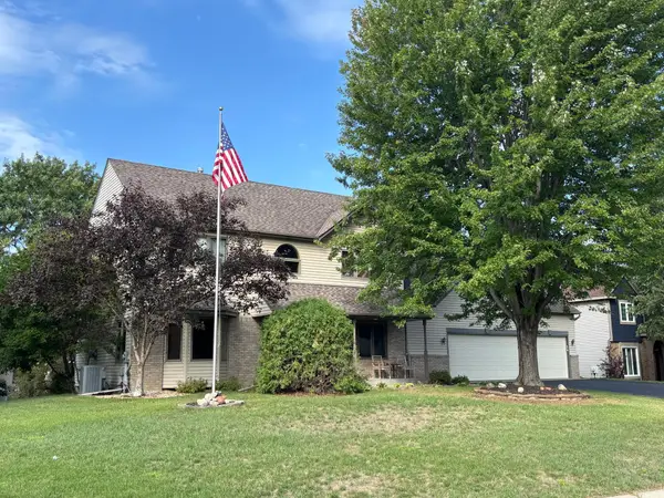 15110 Avocet Street Nw, Andover, MN 55304