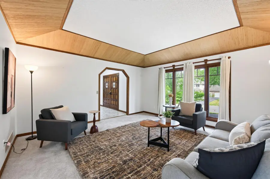 1528 Briarknoll Drive, New Brighton, MN 55112 - #3