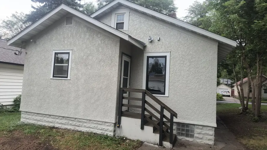 1264 Bush Avenue, Saint Paul, MN 55106 - #2