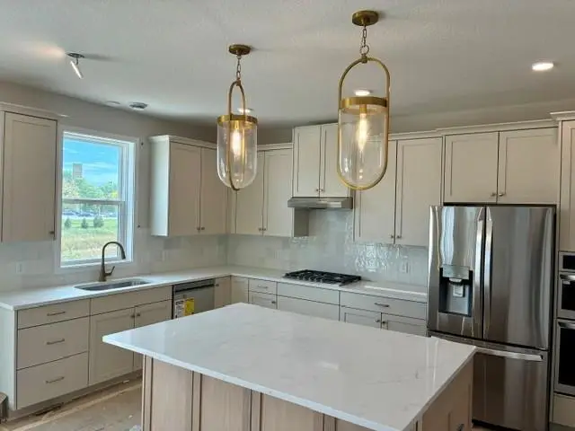 3488 Knightsbridge Trail N, Lake Elmo, MN 55042 - #3