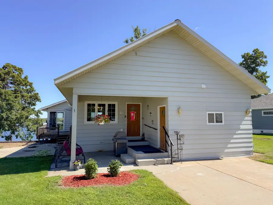 1907 S Lake Irving Drive Sw, Bemidji, MN 56601 - #2