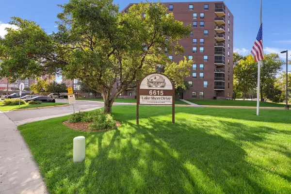 6615 Lake Shore Drive S #115, Richfield, MN 55423