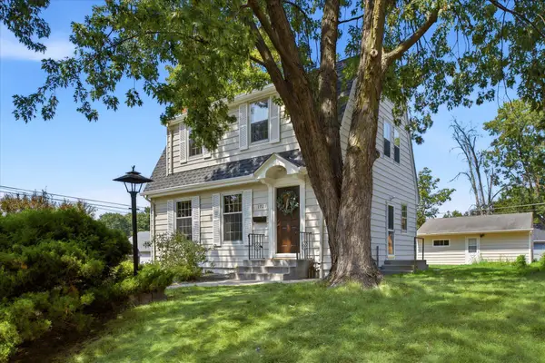1721 Arlington Avenue E, Saint Paul, MN 55106