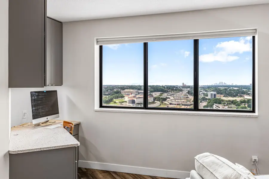 78 10th Street E #2910, Saint Paul, MN 55101 - #3