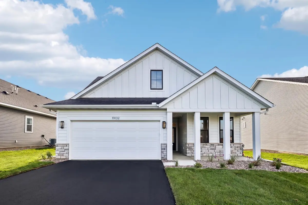 19132 Cloverleaf Way, Farmington, MN 55024 - #1