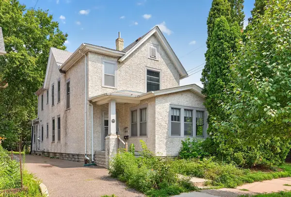 1015 20th Avenue Ne, Minneapolis, MN 55418