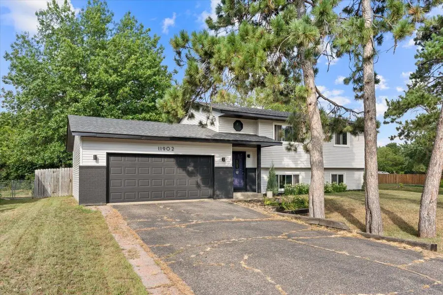 11902 Wisconsin Avenue N, Champlin, MN 55316 - #2