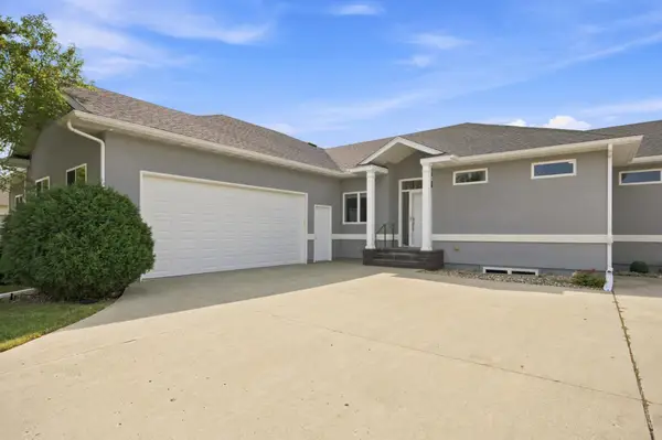 715 Northridge Way, West Fargo, ND 58078