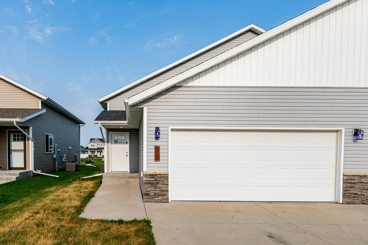 166 Pine Avenue, Mapleton, ND 58059 - #1