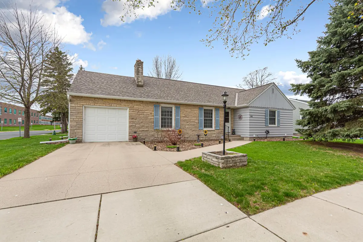 302 W Douglas Street, Arlington, MN 55307 - #1
