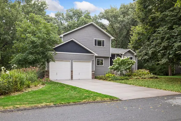 6152 Laurene Avenue, Lino Lakes, MN 55014