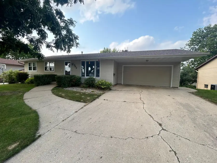 962 Miles Drive, Worthington, MN 56187 - #2