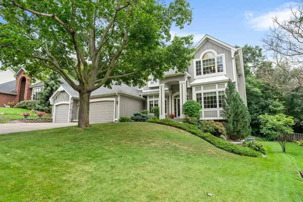 39 Marcin Hill, Burnsville, MN 55337