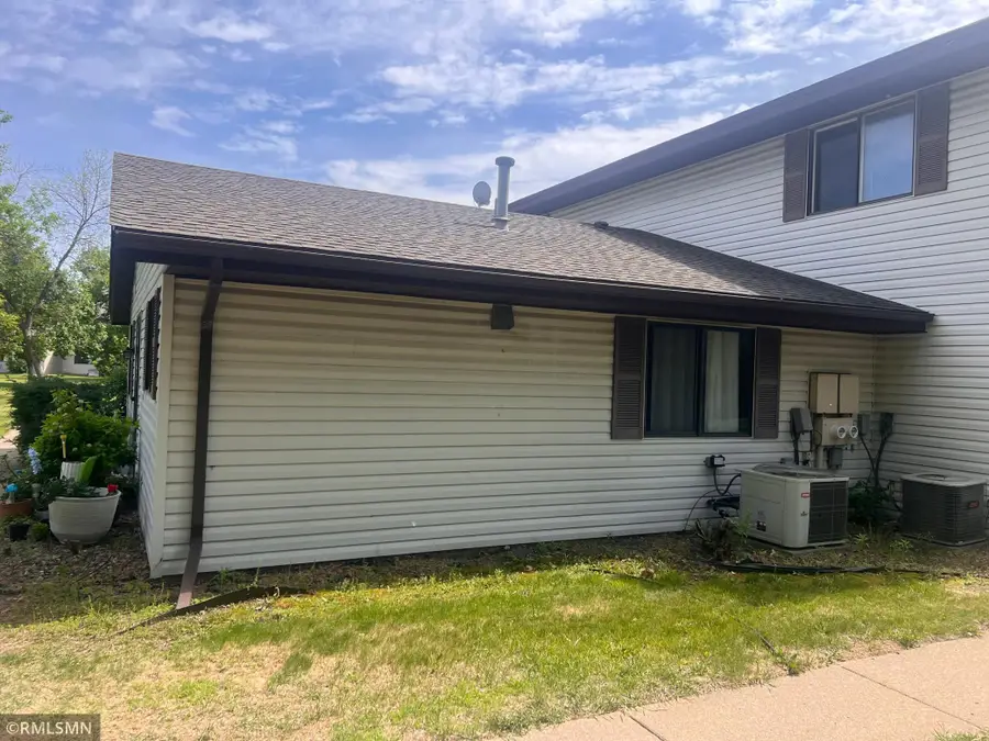 6646 84th Court, Brooklyn Park, MN 55445 - #2