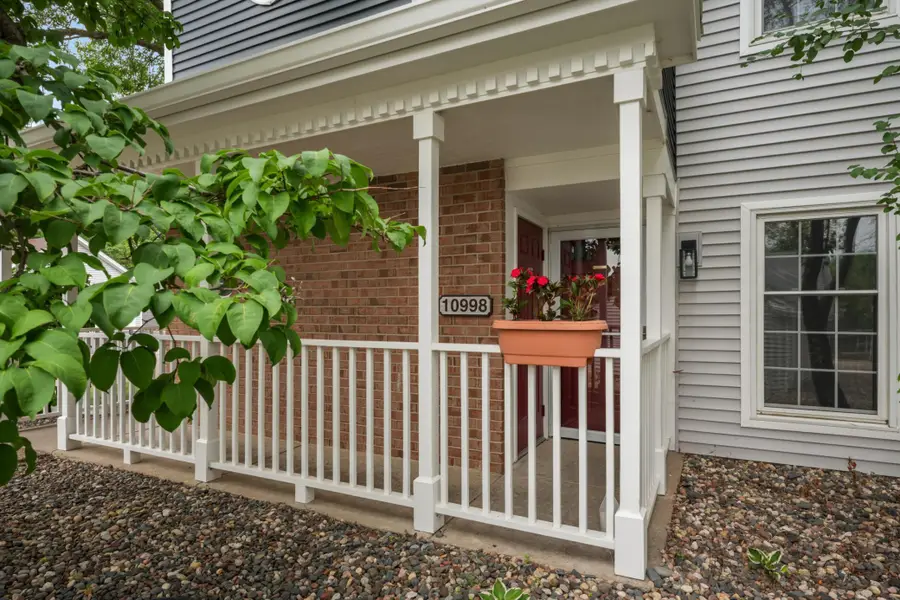10998 Quebec Avenue S, Bloomington, MN 55438 - #2