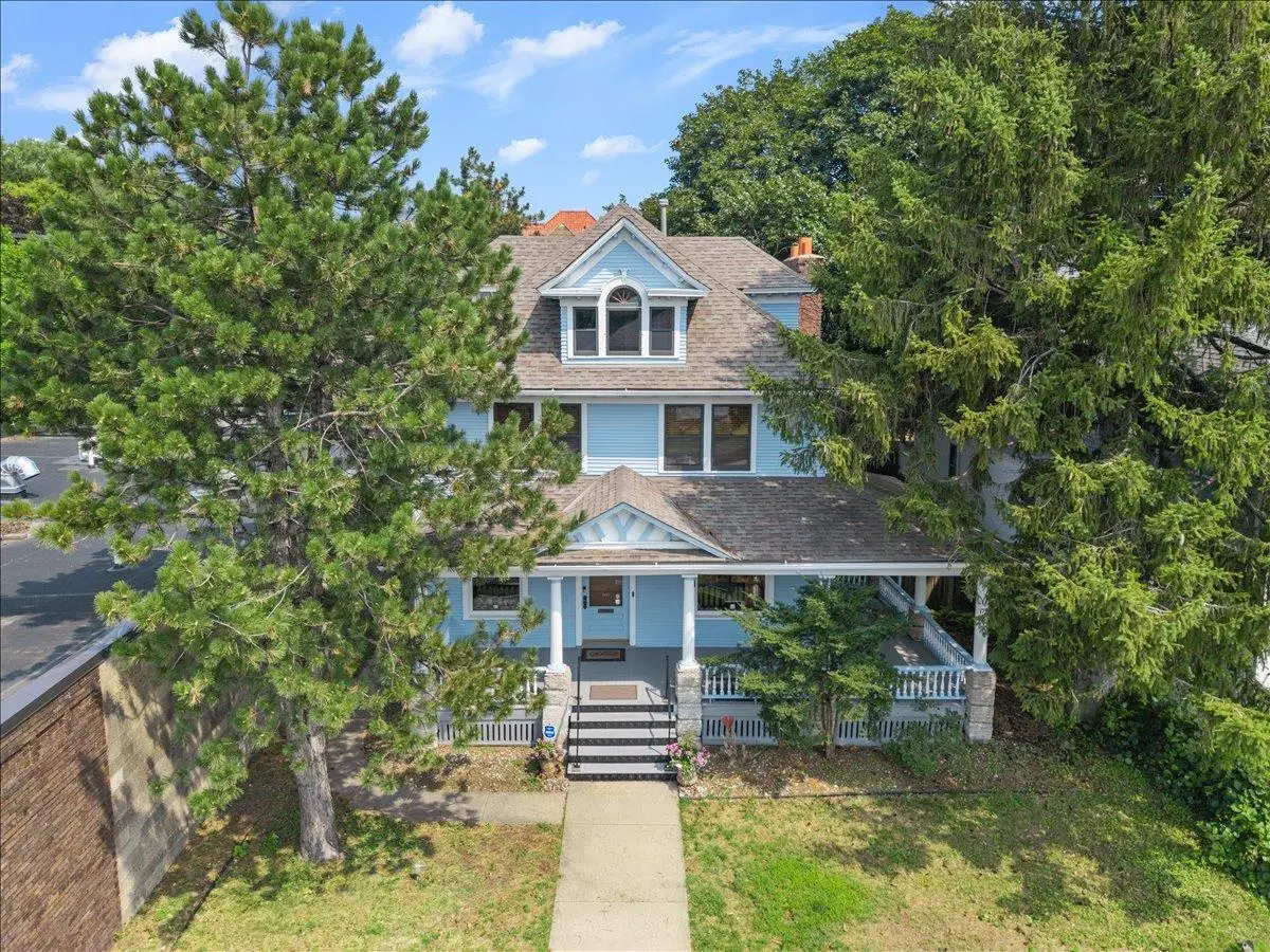 1033 Grand Avenue, Saint Paul, MN 55105 - #1
