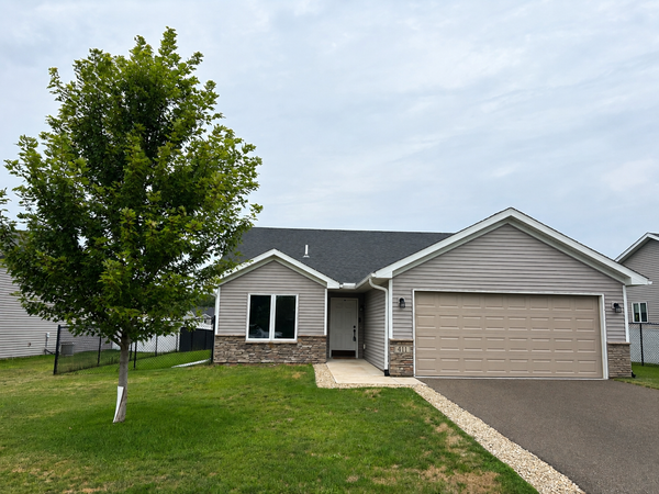 411 Staples Road, Osceola, WI 54020