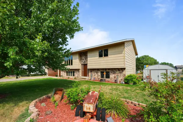 1232 Cypress Road, Saint Cloud, MN 56303