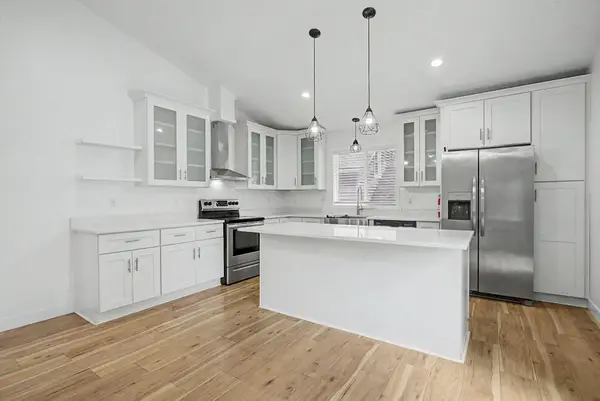 953 Wilson Avenue, Saint Paul, MN 55106