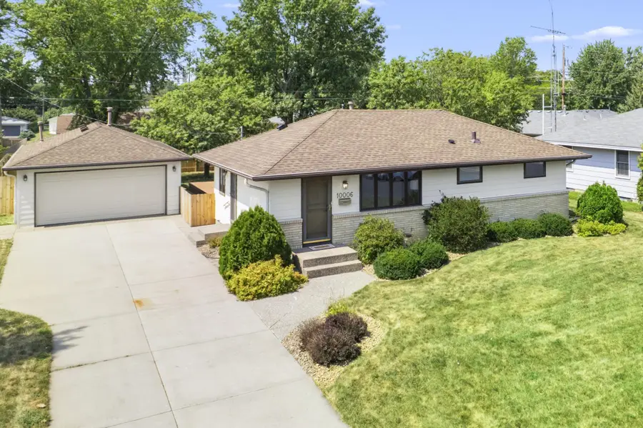 10006 Chicago Avenue S, Bloomington, MN 55420 - #2