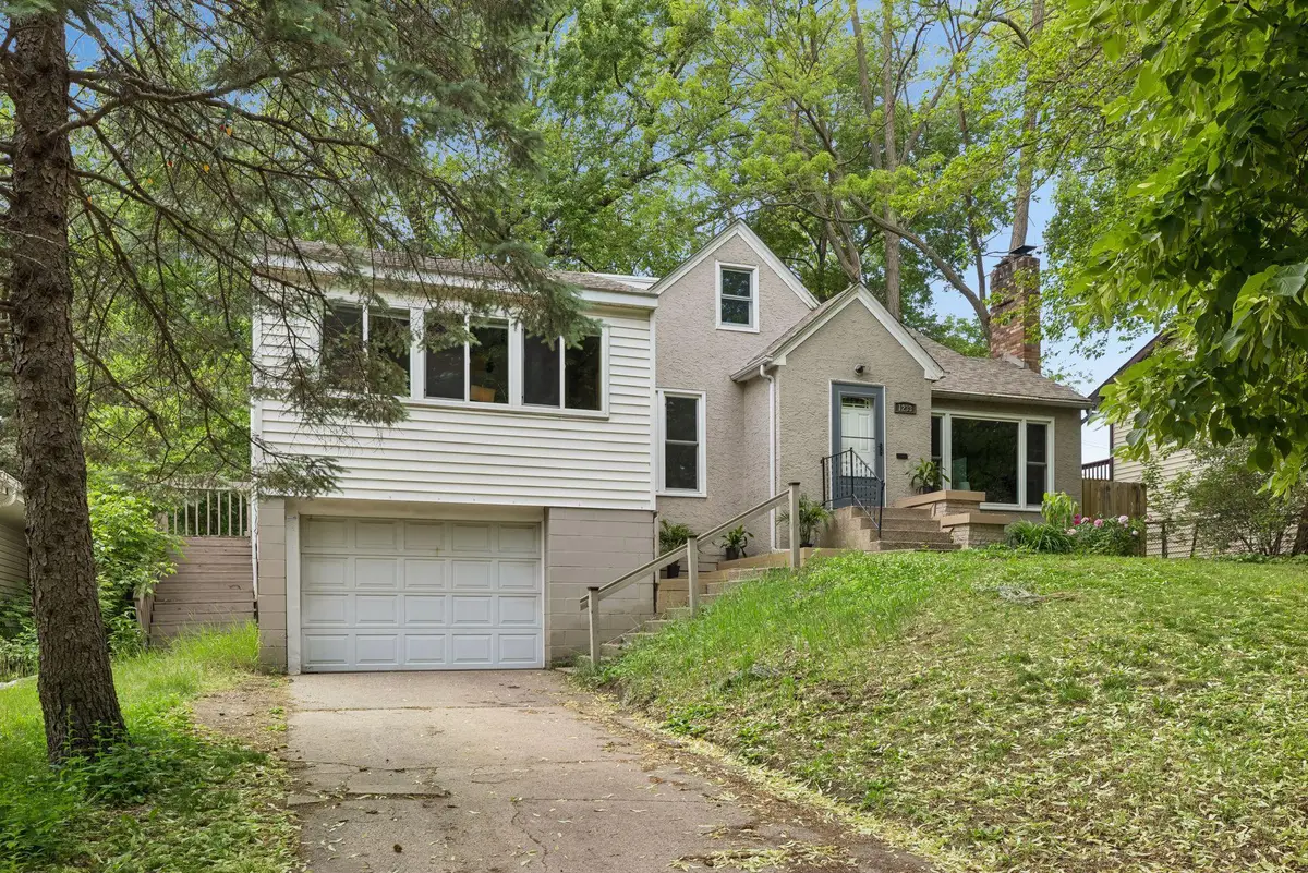 1233 Maywood Street, Saint Paul, MN 55117 - #1