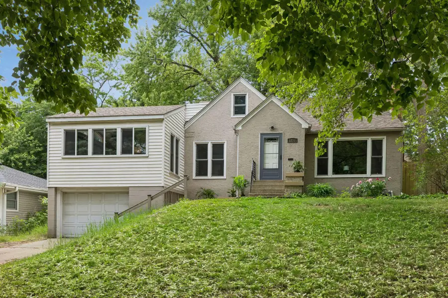 1233 Maywood Street, Saint Paul, MN 55117 - #2
