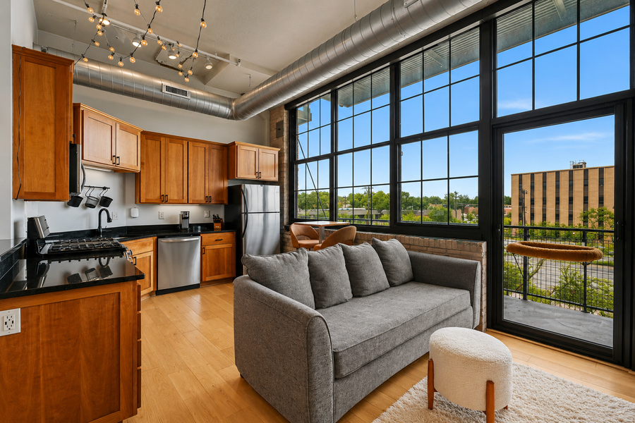 1901 E Hennepin Avenue #306, Minneapolis, MN 55413 - #2